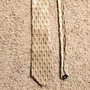 Arrow Gold Tie
